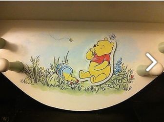 Winnie the Pooh hanging shelf
