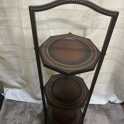 Vintage Victorian Style 3-Tier Wooden Cake Stand