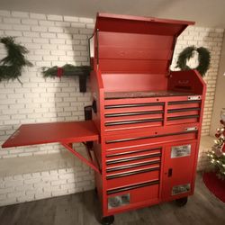 Husky Rolling Tool Box 