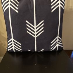 Pillows 4 Total