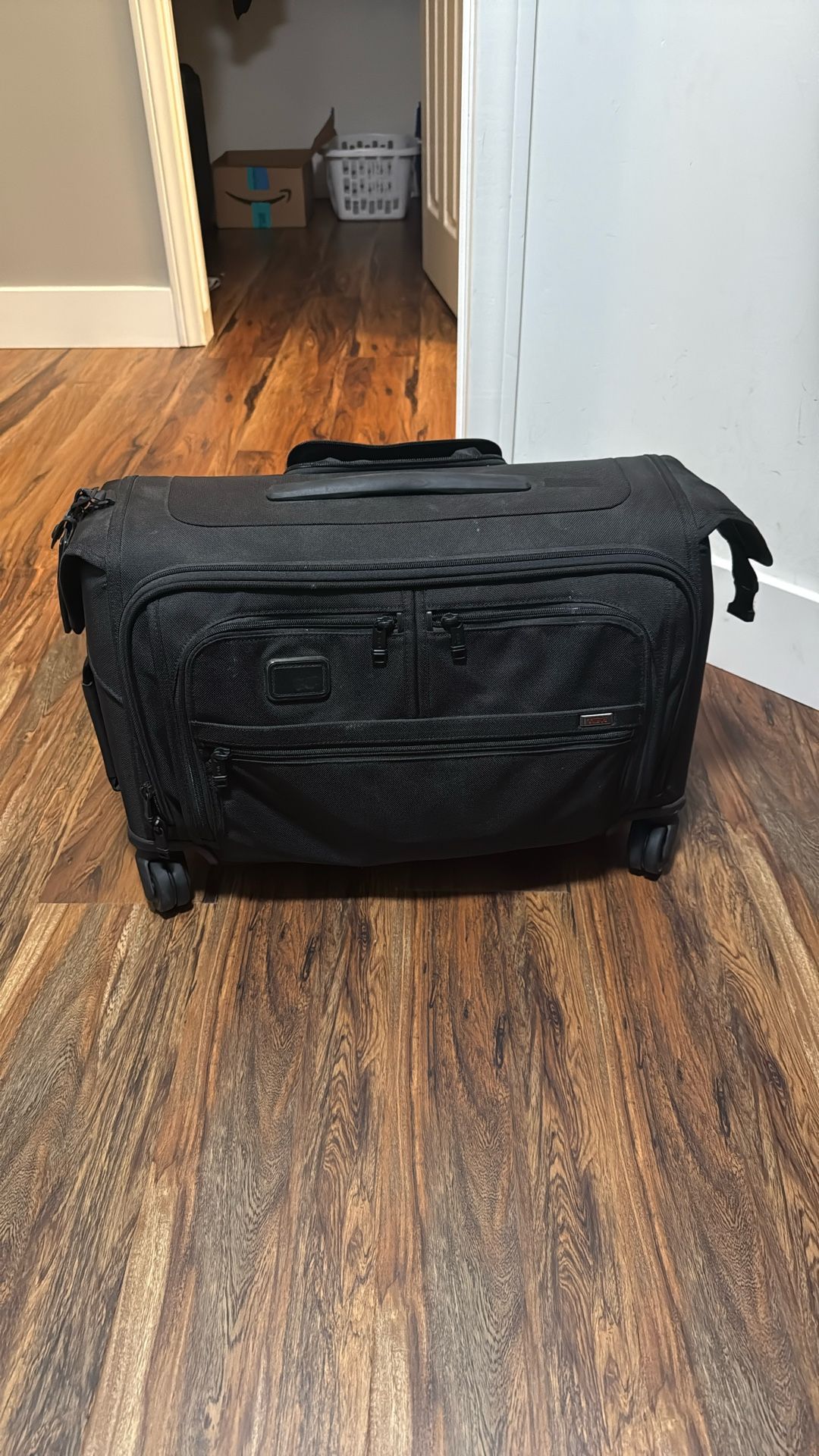 Tumi - Garmet Bag
