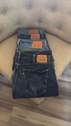 Used Men’s Levi Jeans