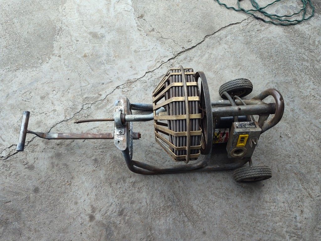 Gorlitz Go 50 Plumbing Snake 100f for Sale in Los Angeles, CA OfferUp