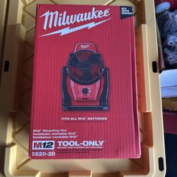 Milwaukee Tools Jobsite Fan