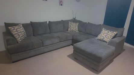 gray sectional sofa