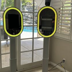 Photo Booth DSLR iPad Base With 12.9 Mirror Faceplate