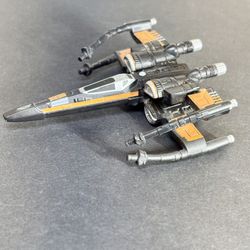 Hot Wheels Black Star Wars X-Wing Fighter Poe Dameron Ship Starship Toy