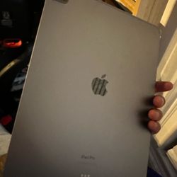 iPad Pro 12.9 M2 Chip MNXP3LL/A