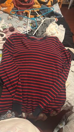 Old Navy striped shirt