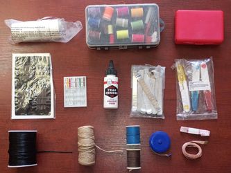 Sewing kit/tools lot