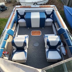 21’ Regal Majestic 207 XL ‘85 with COMPLETE BRAND NEW INTERIOR  with trailer!