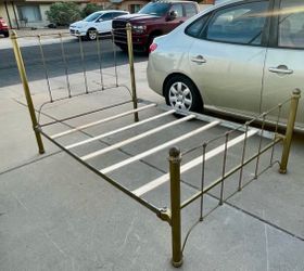 Vintage Antique Victorian Style Gold Metal Full Bed Frame