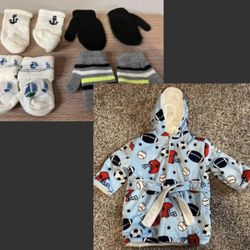 New Baby Boy Robe And Gloves Socks Bundle