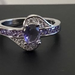 Size 8 Ring / Purple 