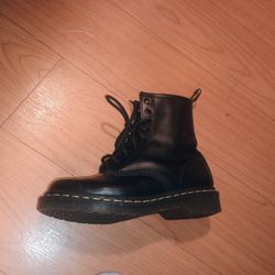 Dr Martens 