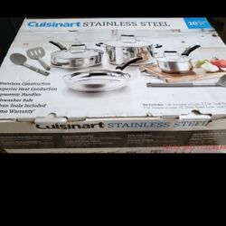 NEW 10 PIECE  NON STICK STAINLESS COOKWARE 