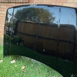 Jeep Commander Hood