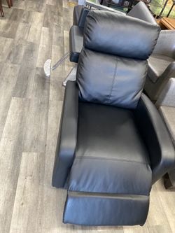 Recliner chair