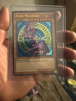 Yu-Gi-ho black magician and another cards