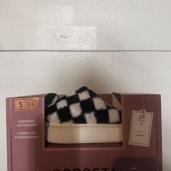 Ladies Slippers 