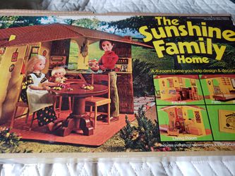 Vintage Sun Shine Family house , Craft tuck, Dolls