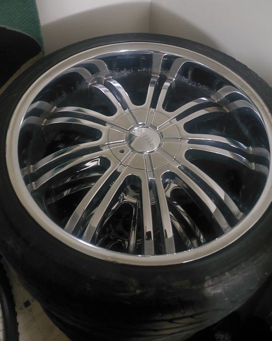 Pinnacle Rims 22 Inch Rims