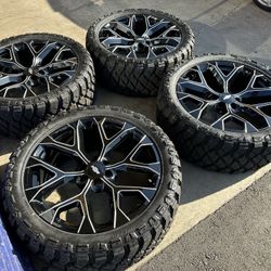 24” Snowflake Gloss Black Milled Wheels 35” MT Tires Sierra Tahoe Yukon