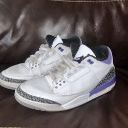 Jordan 3’s Size 13 Dark Iris