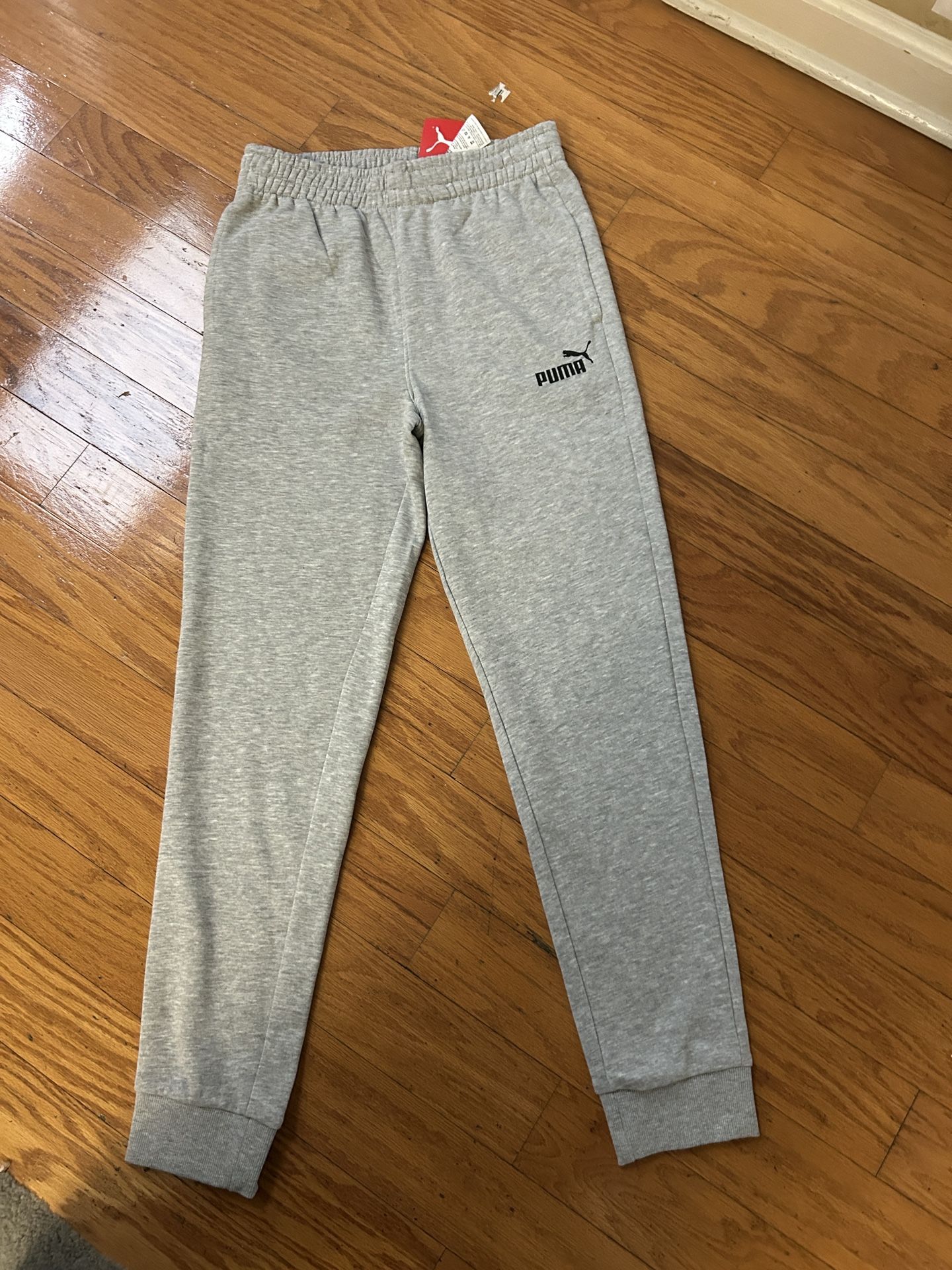 NWT Puma Kids Jogger Size L 14/16