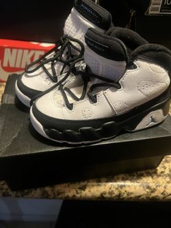 Retro 9s Size 8c