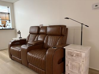 Theater Seating/Recliner