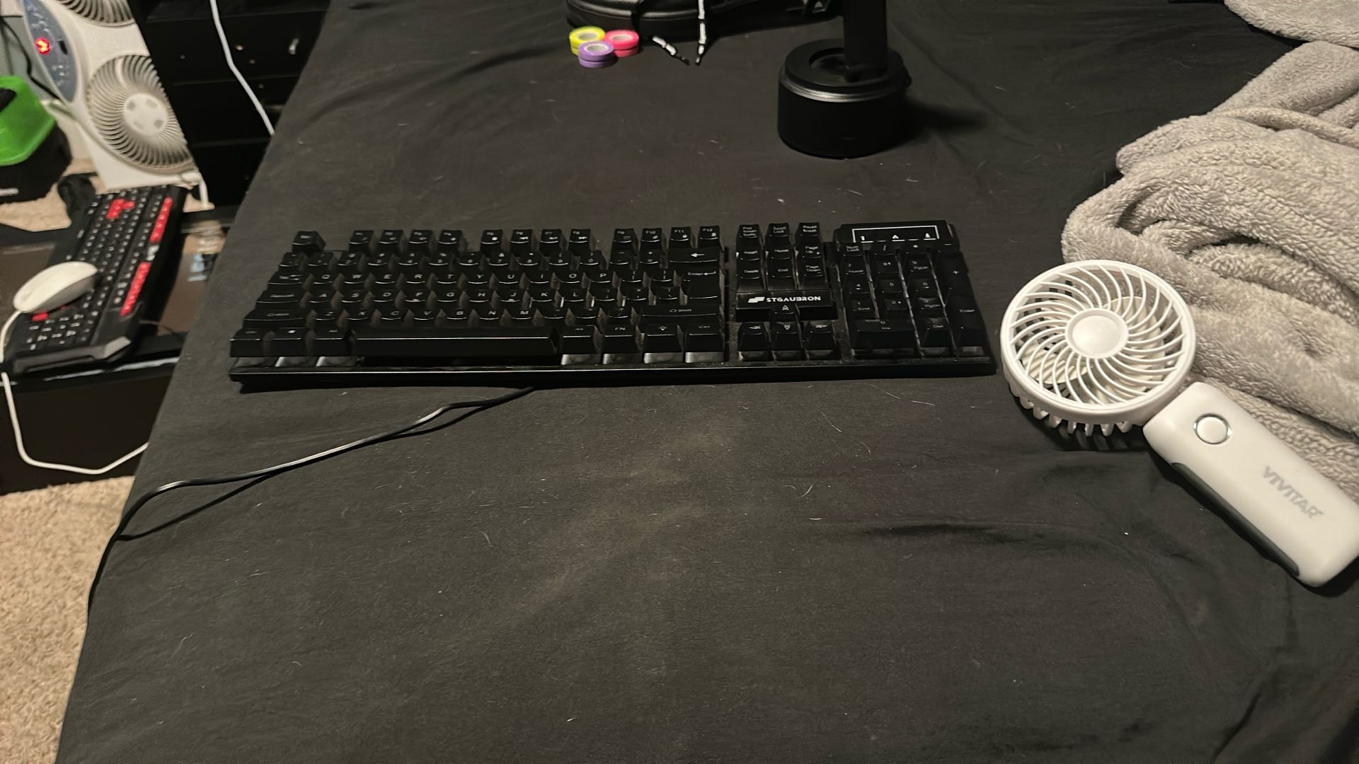 STGAUBRON L.E.D Gaming keyboard