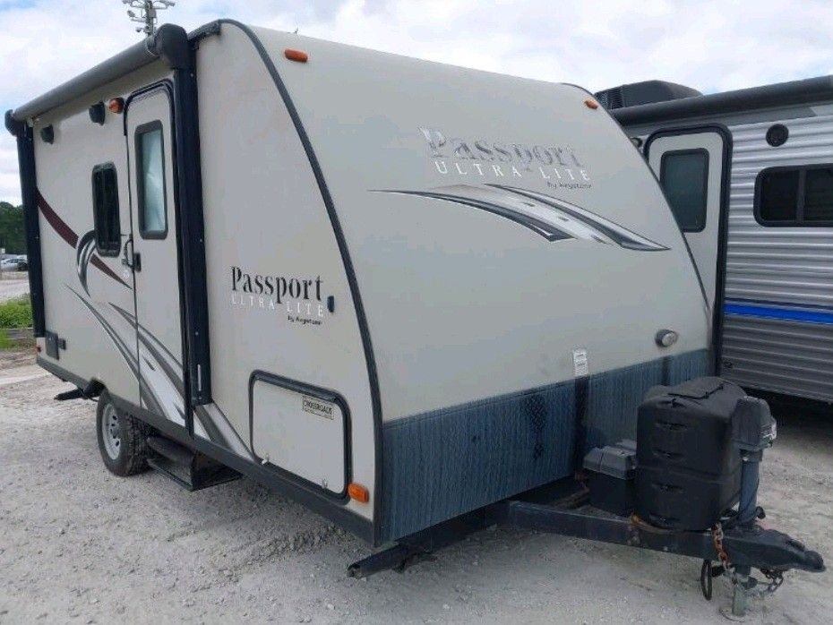 2016 Keystone Passport Ultra Elite Camper 