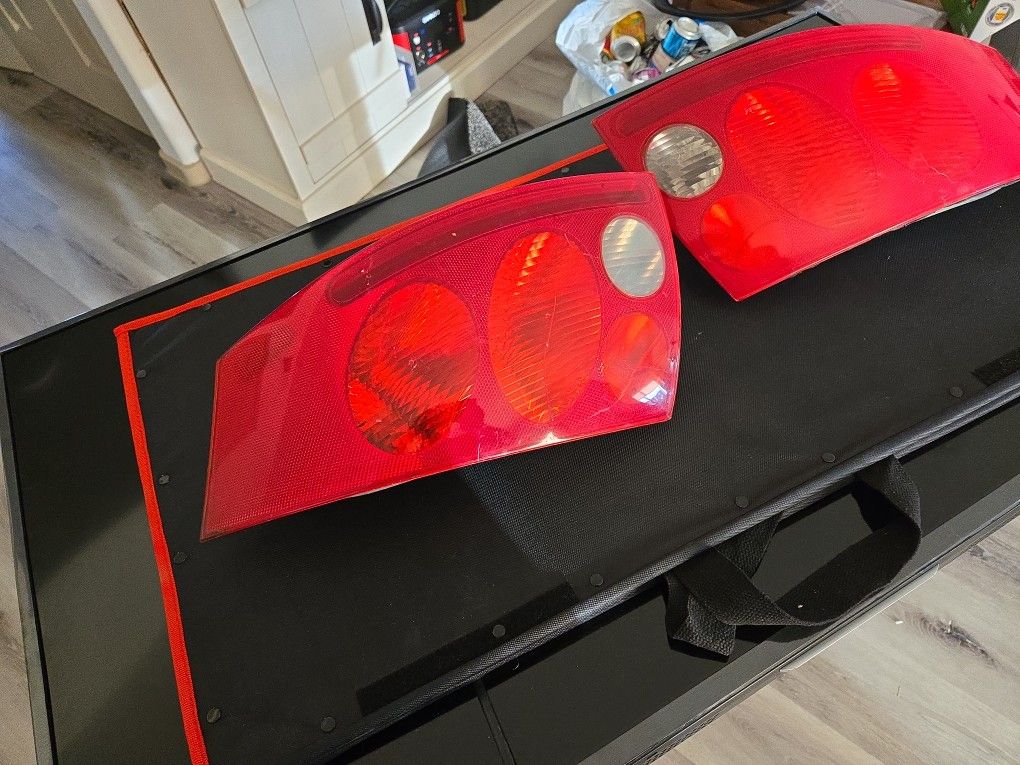 2005 Audi TT Taillight Assemblies