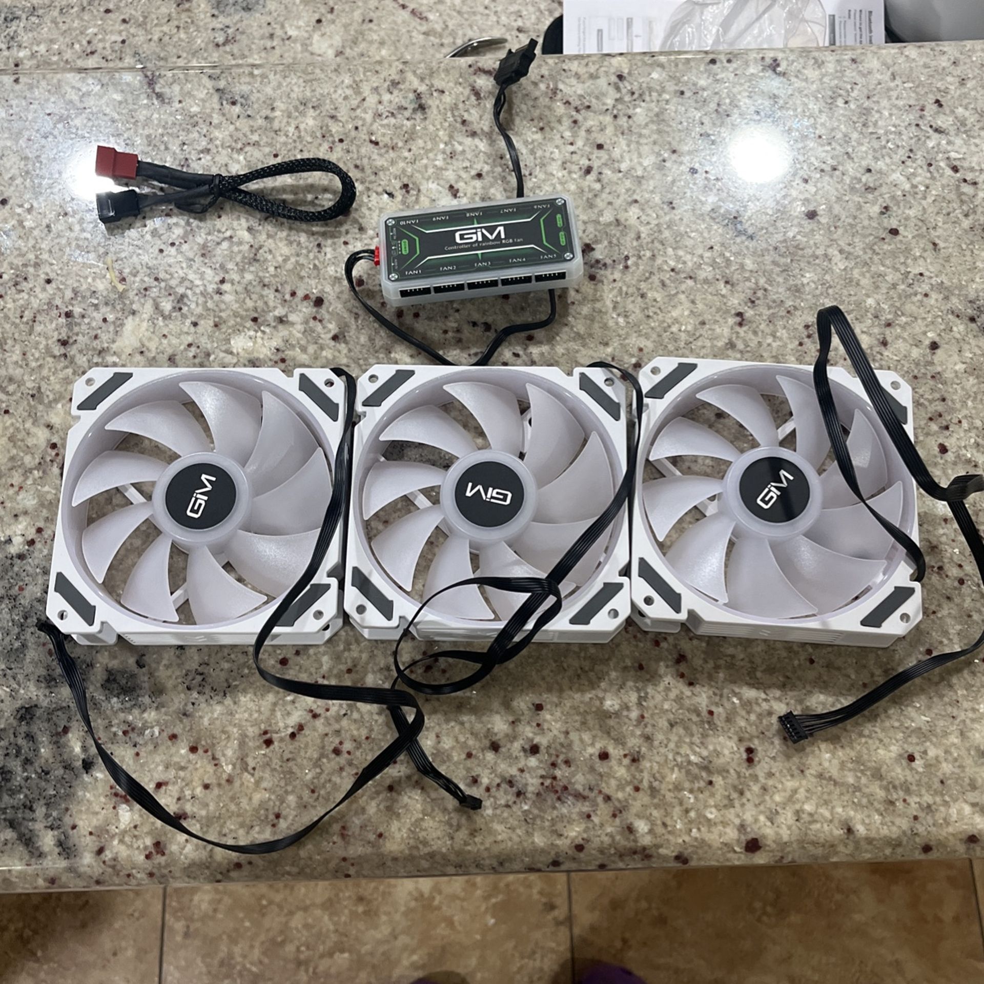 3 GIM white PC Fans