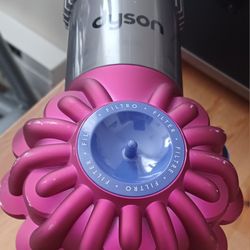 Dyson  V6 Stick Vacuum With All Parts