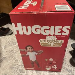 Huggies Letter Movers Baby Diapers Size 4 140count Thumbnail