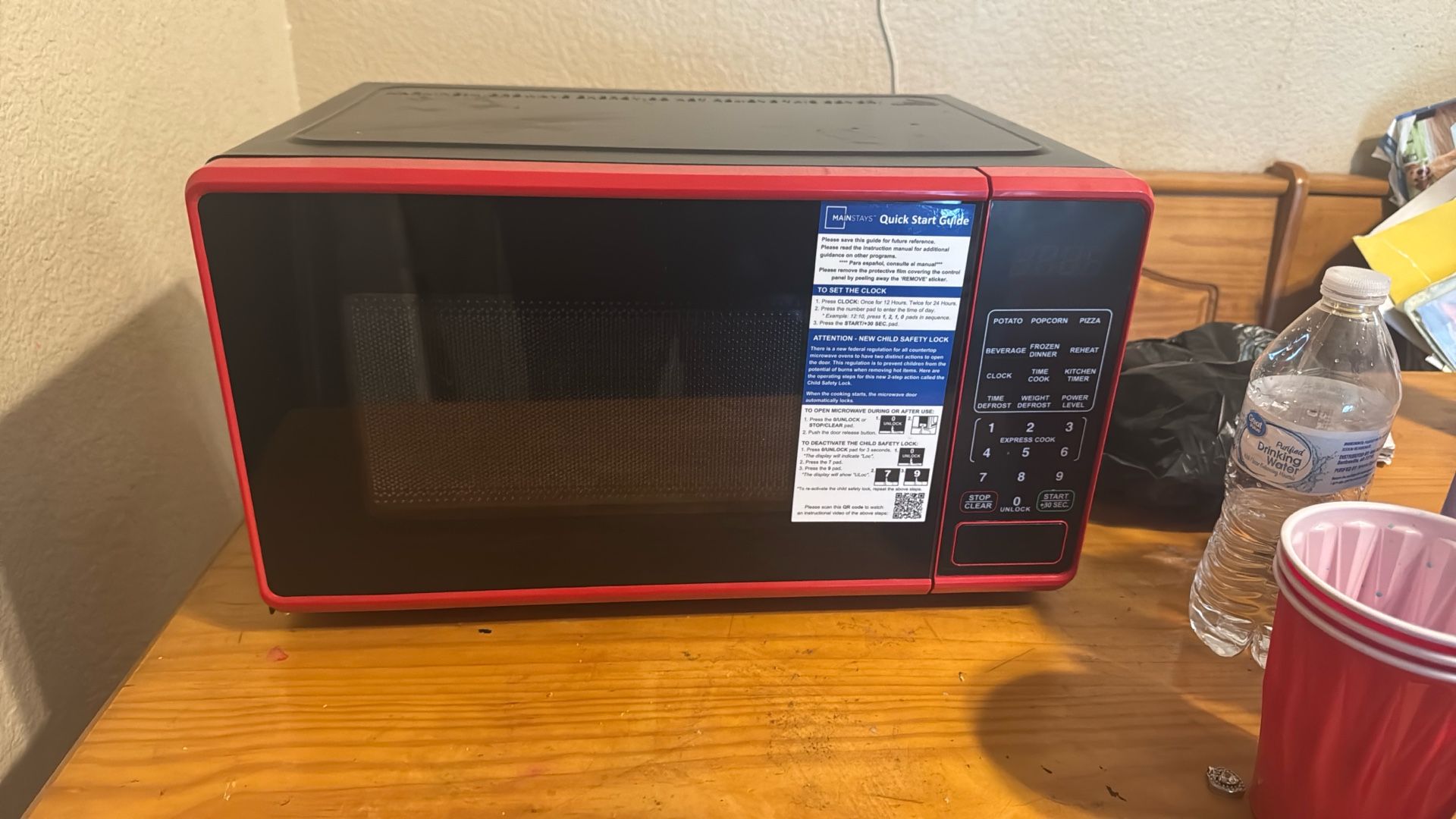 Compact Microwave