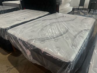 New 14” Full Queen CoolGel Hybrid Mattress - $0 Down, Financing Available