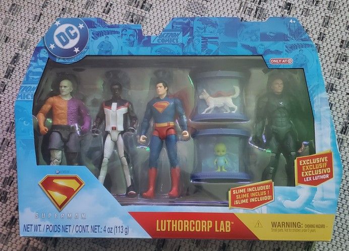 DC Comics Superman TRGX Action Figure Set 6" Luthorcorp Lab