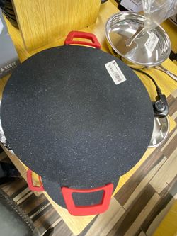 Round Nonstick Griddle with Red Handles