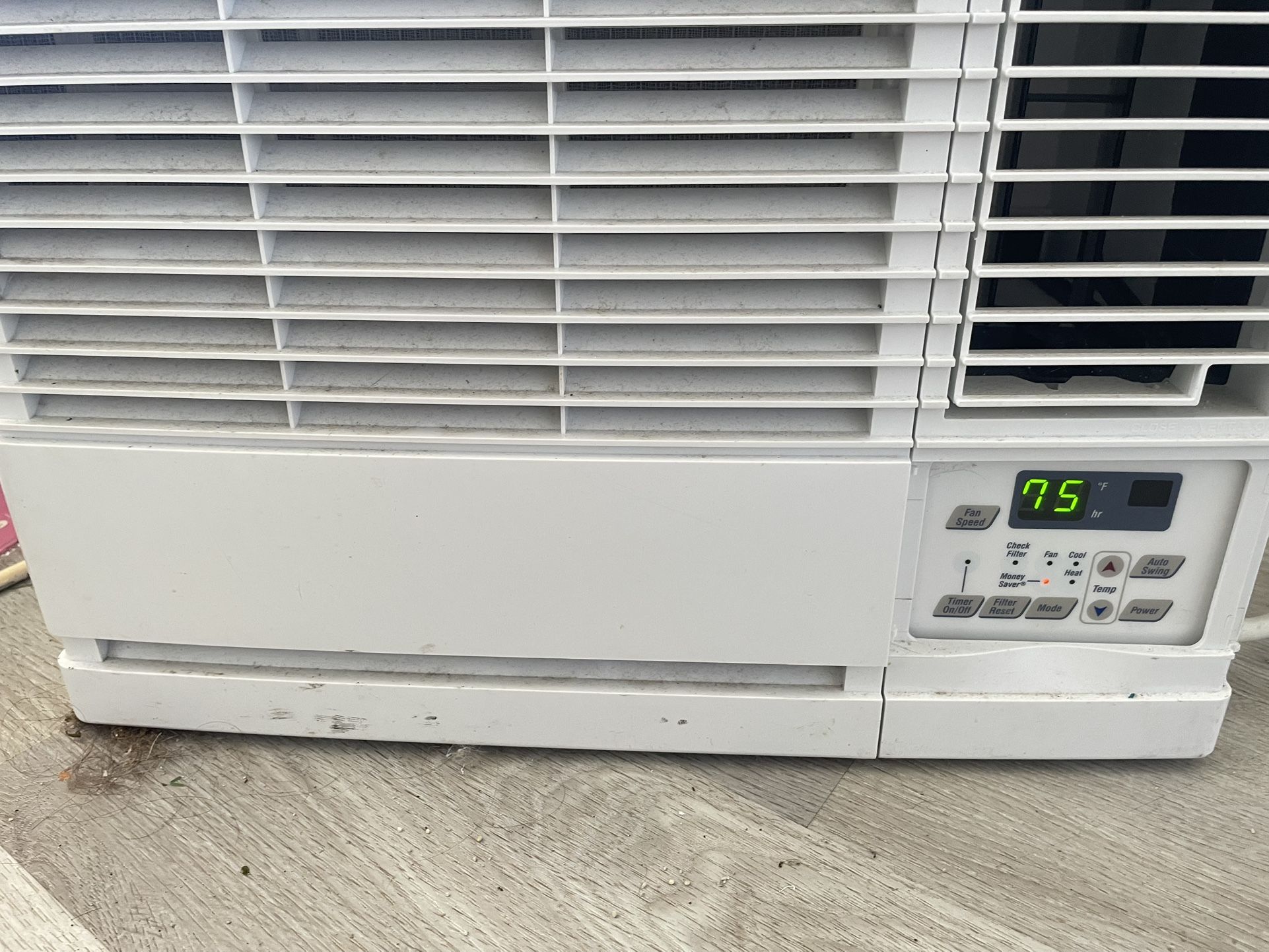 Frederich Air Conditioner And Heater 8000 BTUs Large Capacity