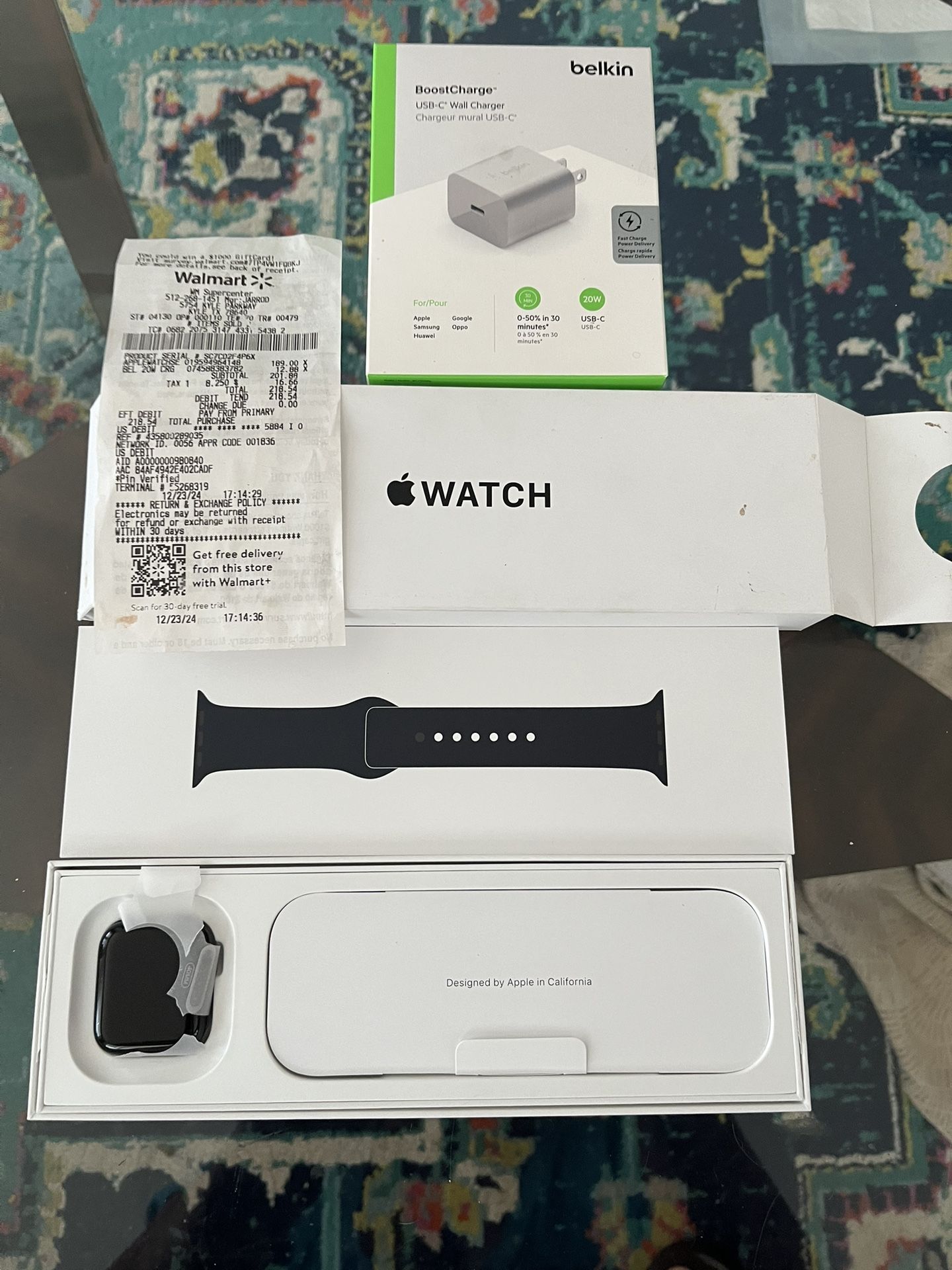 Apple Watch All Black Band And Charger. Gen 2series