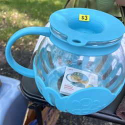 Moving Must Sell Microwave Popcorn Popper