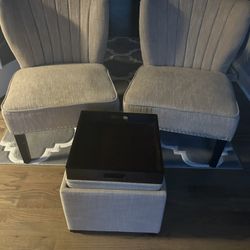 2 Accent Chairs with Ottoman 