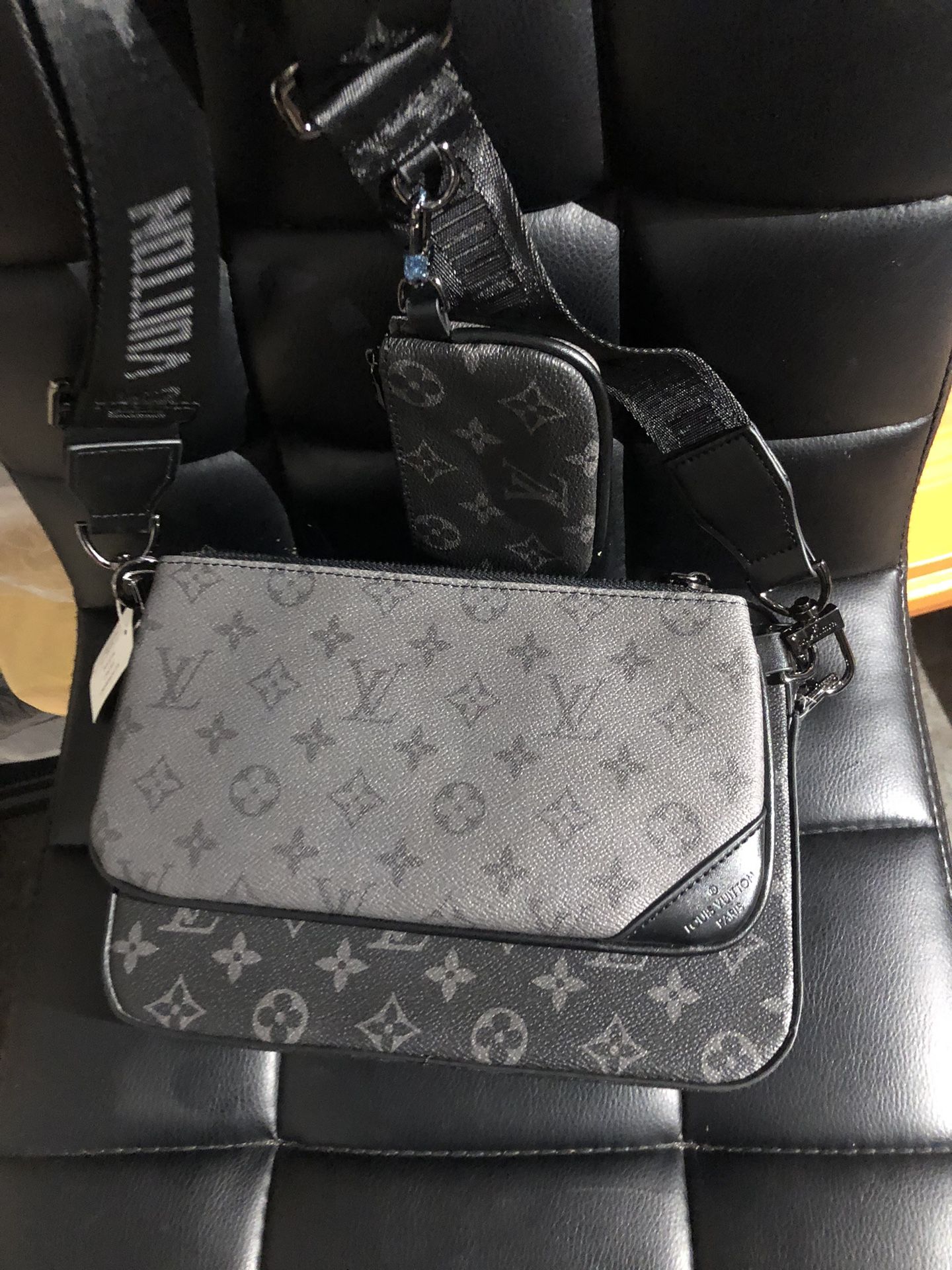 Trio Crossbody
