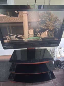 Free 45 in working TV With Stand
