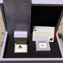 Black onyx solitaire with ruby in 18K white gold Ring