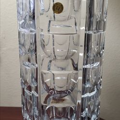 9" tall Jarrón de cristal
