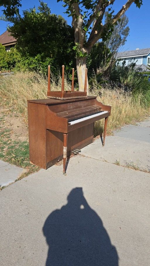 Piano FREE